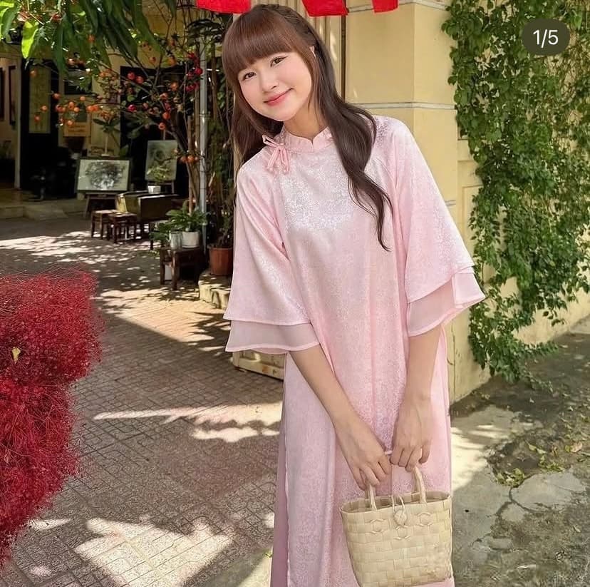 AD11 Khởi Cầm Hồng