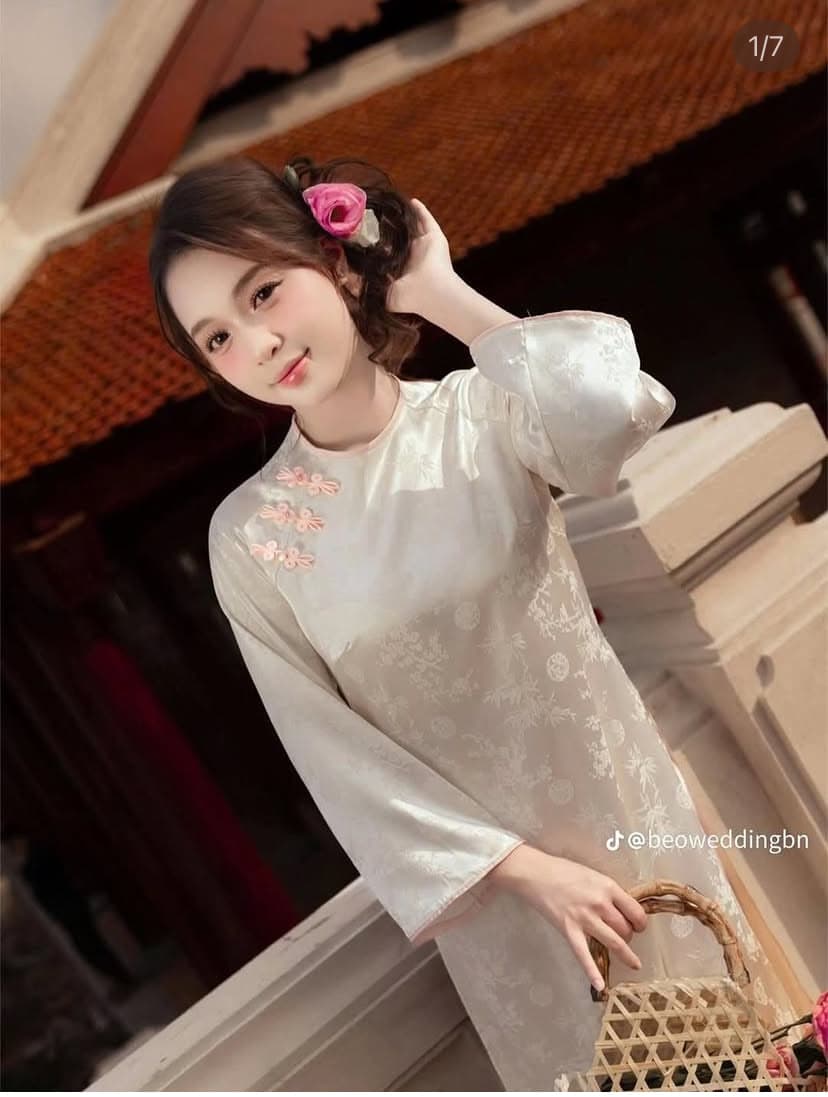 AD65 Trúc Anh Trắng