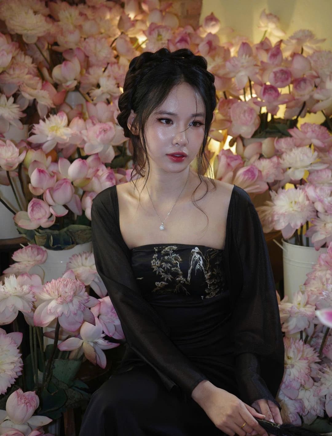 Gấm vóc lụa là (Đen) — ảnh 2