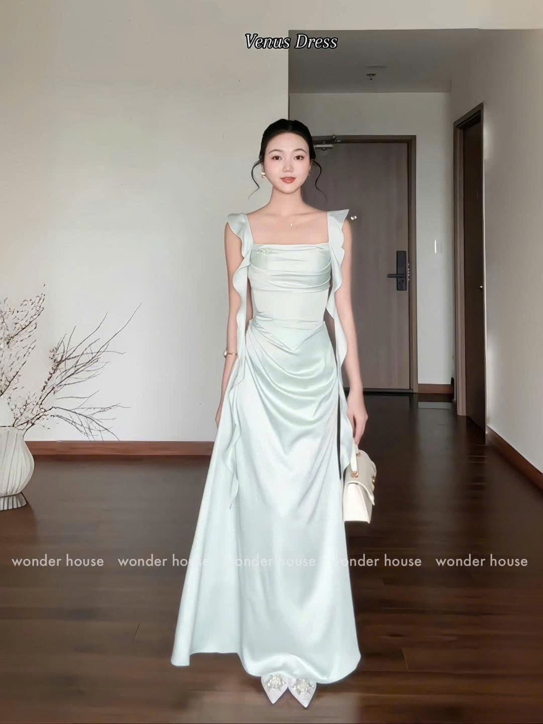 Femila Dress Trắng